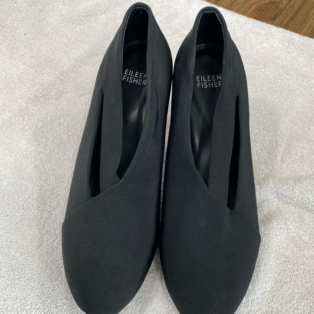 Eileen Fisher Peek Grosgrain Heels Pumps Shoes women's size 9 career chunky